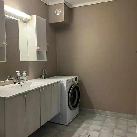 Moderne I Vakre Med Plass Til 4 Gjester * 奥勒松